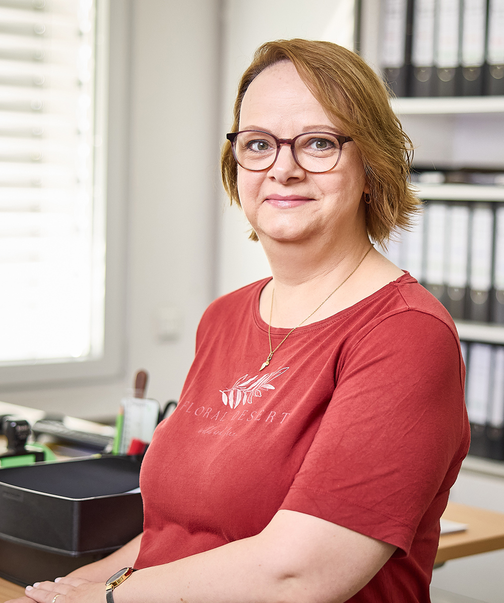 Heike John im Janisch Galabau Team