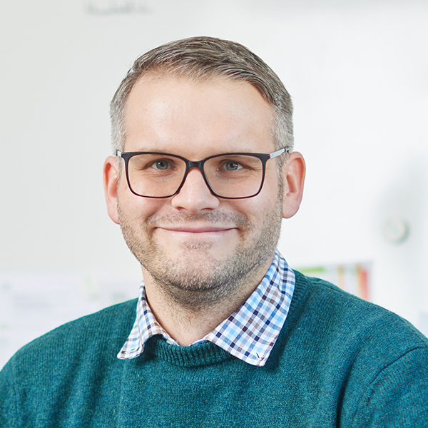 Sebastian Krüger, Ansprechpartner für Grünflächenpflege bei Janisch Galabau